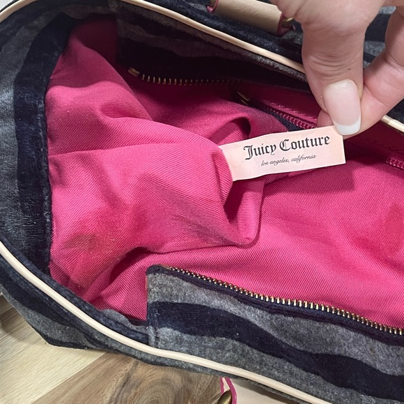 Juicy Couture Vintage Velour Navy Stripe Handbag Purse Tote - Picture 7 of 7